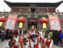 2024年徐州泰山庙会的具体管理通告如下：庙会日期：2024